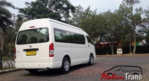 sewa toyota hiace jakarta murah halim trans